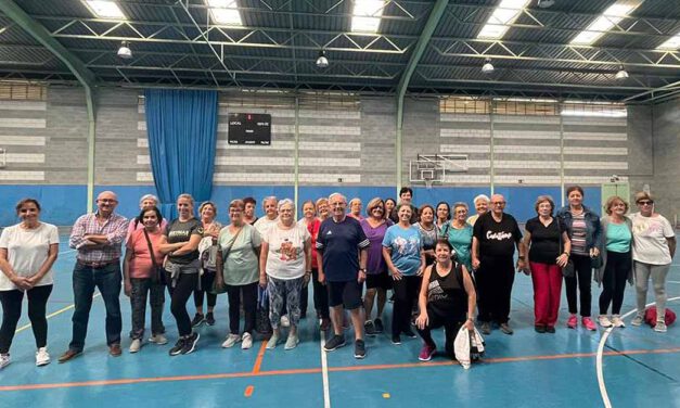 El pabellón Jóvenes Portuenses acoge el programa de Gimnasia de Mantenimiento del Centro de Mayores Francisco Guerrero