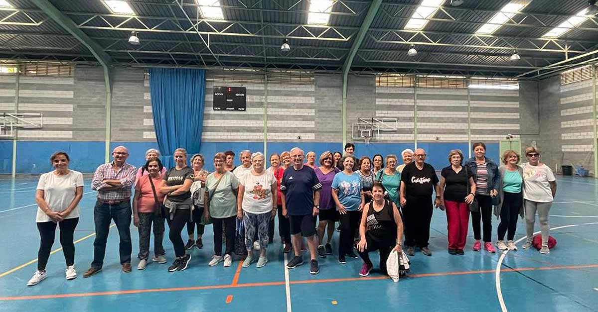 El pabellón Jóvenes Portuenses acoge el programa de Gimnasia de Mantenimiento del Centro de Mayores Francisco Guerrero