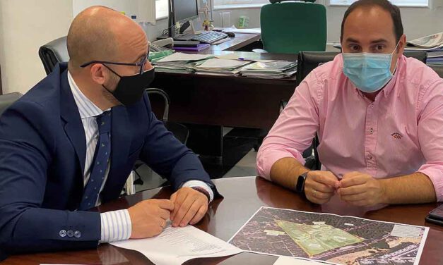 Ayuntamiento y Junta trabajan en la construcción de una nueva depuradora