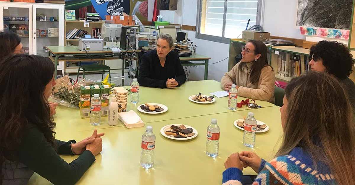 Campos se reúne con el IES Las Banderas para impulsar la implantación de la FP Dual