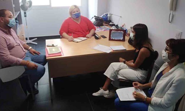 La Eracis aborda con la AAVV Barrio Alto la puesta en marcha de distintas iniciativas