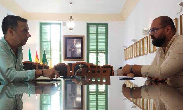 Ayuntamiento y Junta aúnan esfuerzos por el campo y sector pesquero