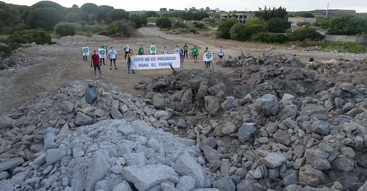 "Los vertidos en Rancho Linares son de la Residencia Tiempo Libre"