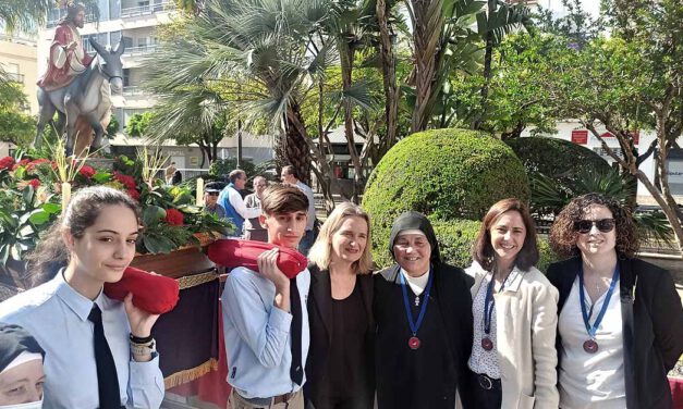 Los centros escolares portuenses salen a la calle por el Viernes de Dolores