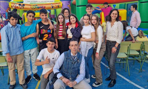 Calleja visita la Jornada de Puertas Abiertas del Colegio Espíritu Santo