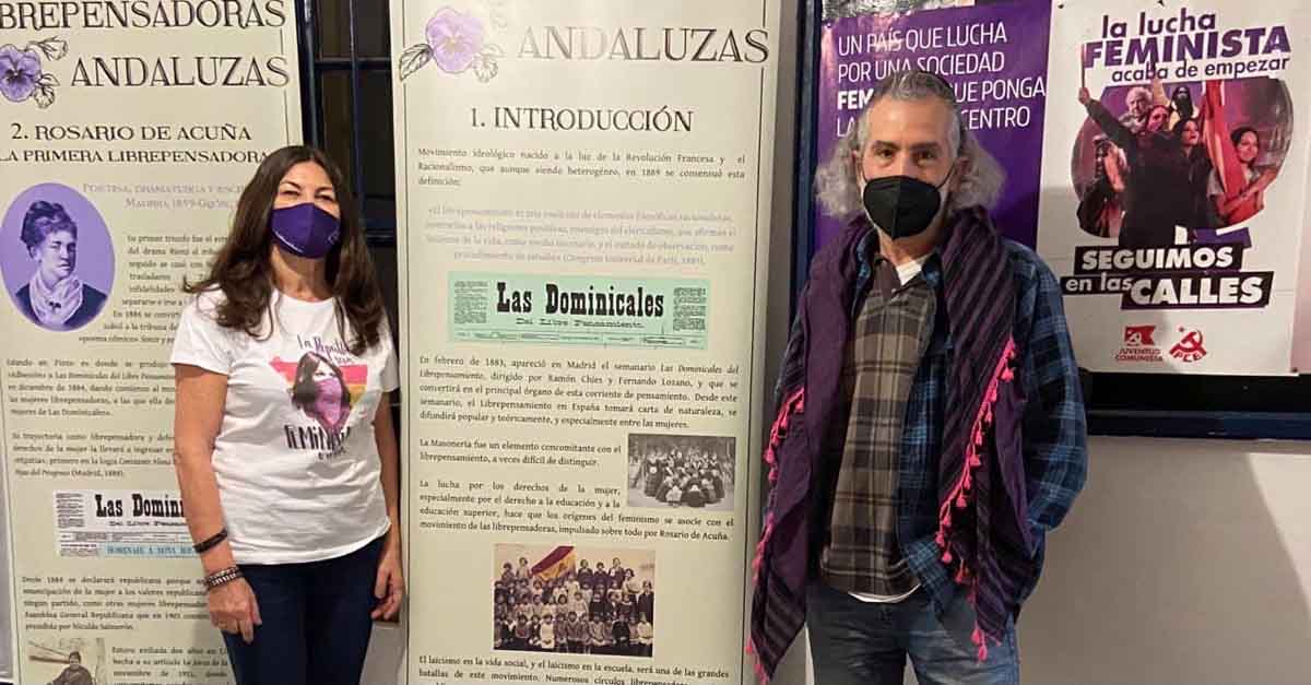 IU y PCA inauguran en su sede la exposición 'Librepensadoras Andaluzas'