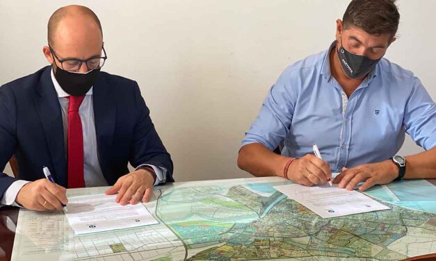 Renovado el acuerdo con Deporocio para conceder 10 becas a portuenses