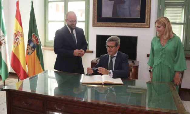 El Puerto se adhiere a la “Red de Ciudades Industriales de Andalucía”