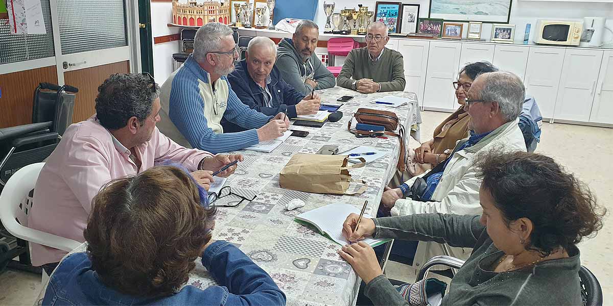 La nueva junta directiva de la Flave asume sus cargos y responsabilidades