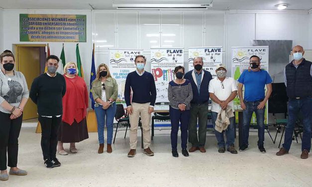 La Flave aborda con el PSOE la complicada situación que atraviesa el movimiento vecinal