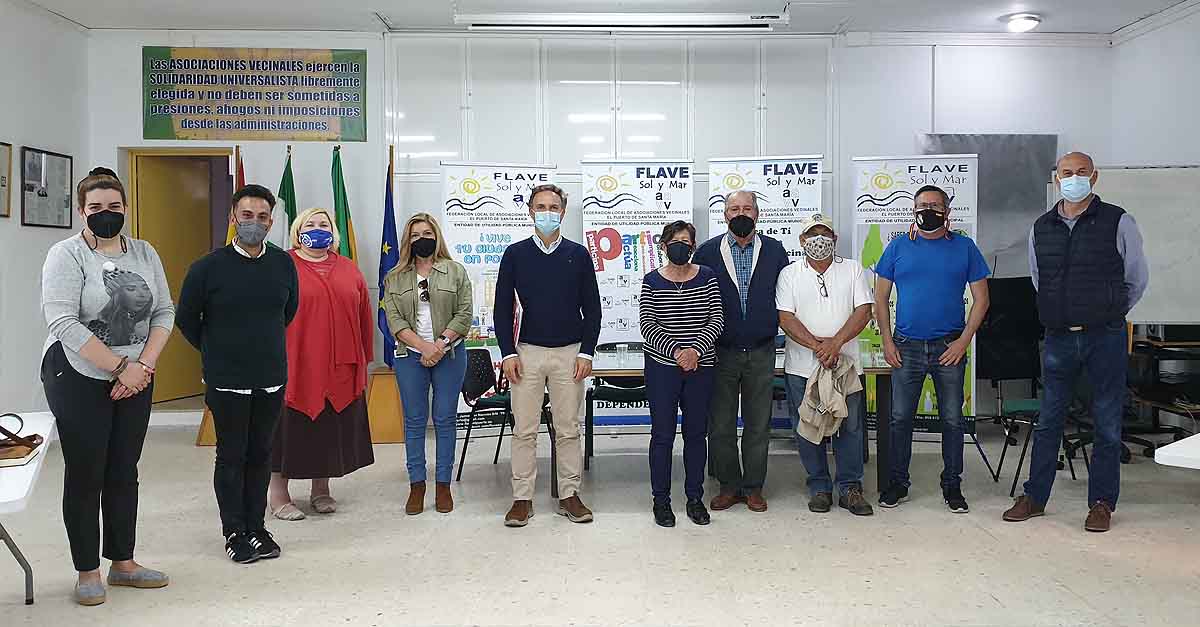 La Flave aborda con el PSOE la complicada situación que atraviesa el movimiento vecinal