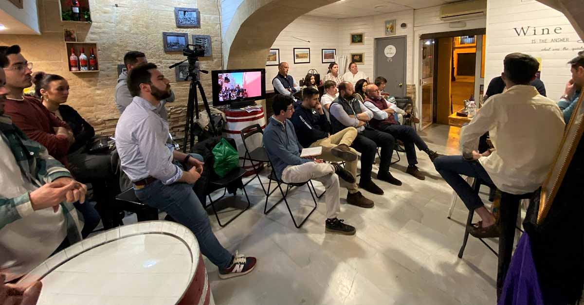 Éxito del Foro Cofrade organizado por NNGG El Puerto