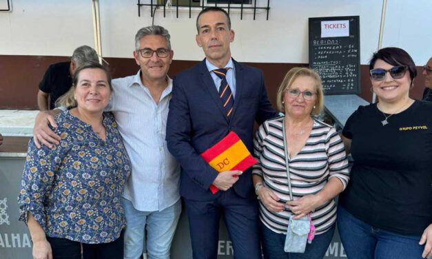 La barriada de Los Frailes recupera la procesión de la Cruz de Mayo