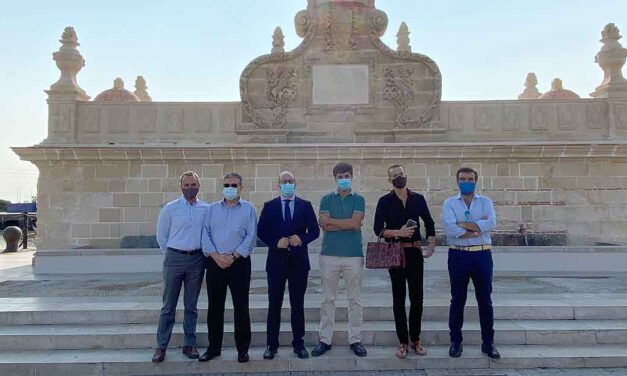 Apemsa restaura la Fuente de las Galeras Reales que recupera su imagen original en piedra