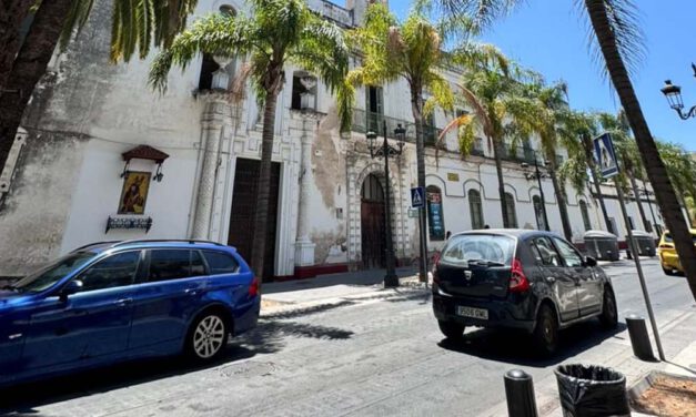 El Ayuntamiento organiza una visita al Hospital San Juan de Dios para los posibles licitadores de su rehabilitación