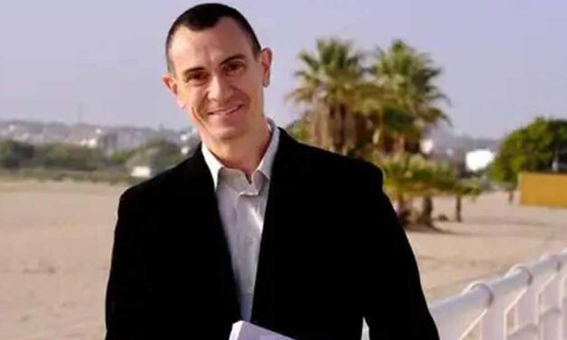 La Biblioteca María Teresa León acoge este jueves 16 la presentación de "Democracia, geopolítica y subversión"