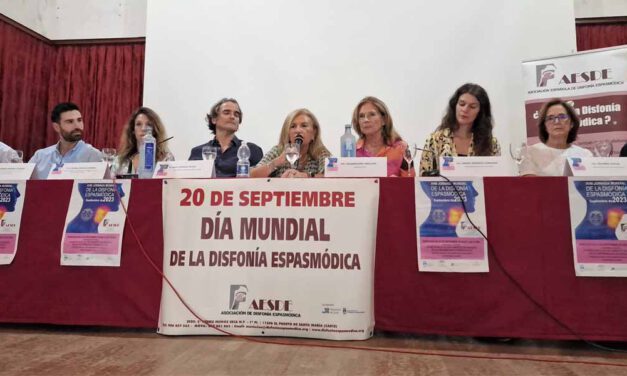 Las Jornadas de Disfonía Espasmódica en El Puerto abordan en un encuentro el tratamiento no invasivo