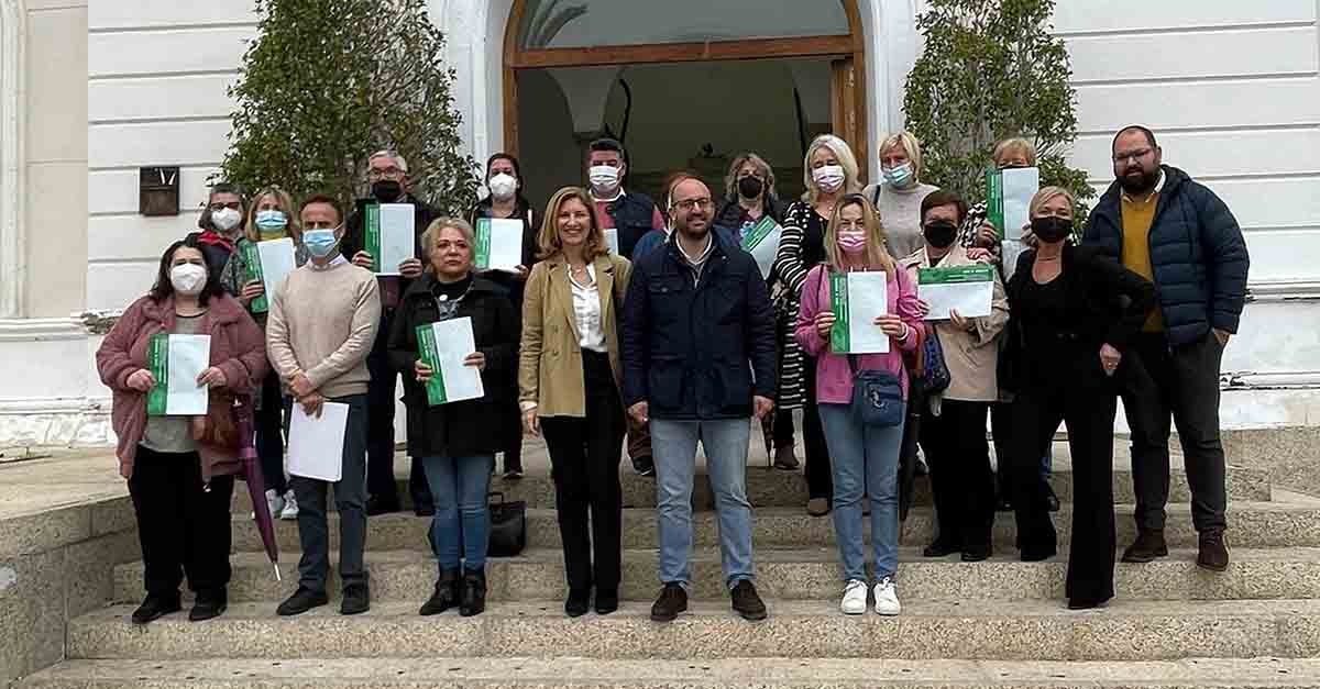 Los beneficiarios de la ITI Los Milagros reciben el primer pago para iniciar las obras de rehabilitación