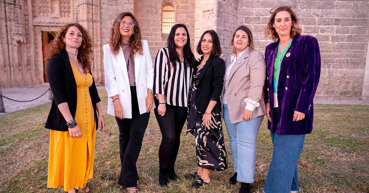 El "amoscuchá" de IU llega a El Tejar en clave feminista