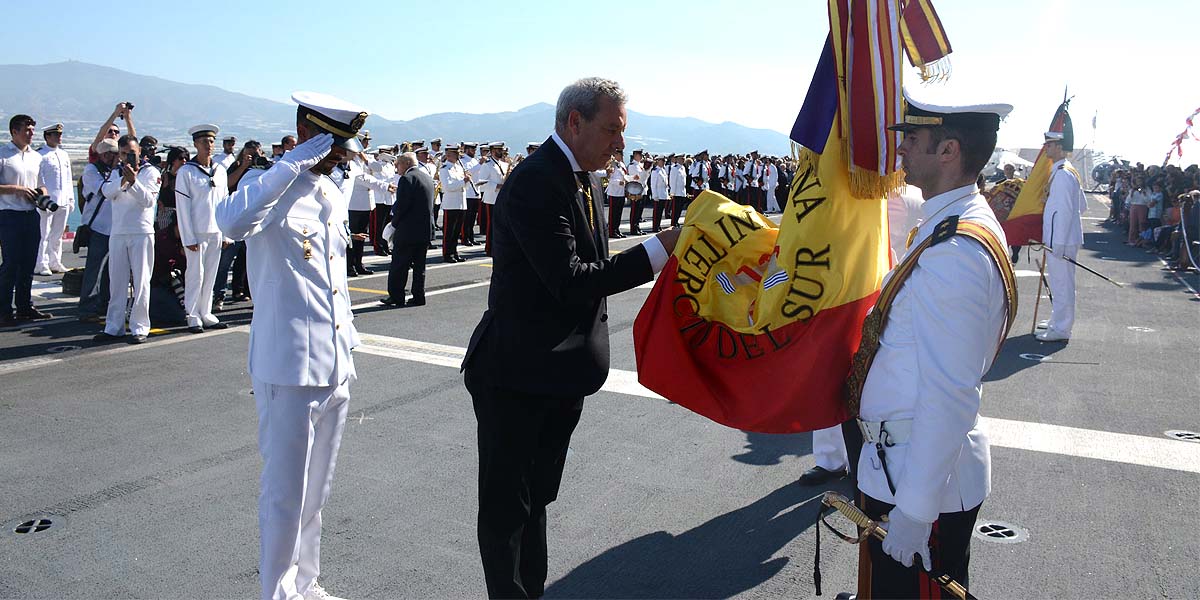 Ampliado hasta el 26 de abril el plazo para inscribirse en la Jura de Bandera de Personal Civil del 4 de mayo