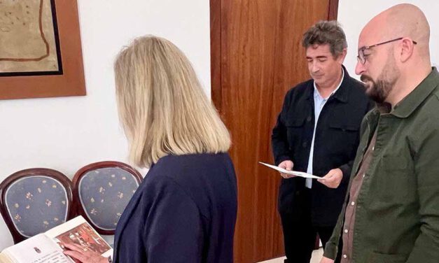 El Ayuntamiento de El Puerto nombra a una nueva jefa de Sección de Contratación y Compras con carácter interino