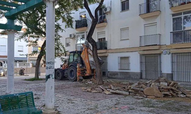 El Ayuntamiento acomete la reforma integral de la Plaza de Los Lebreles