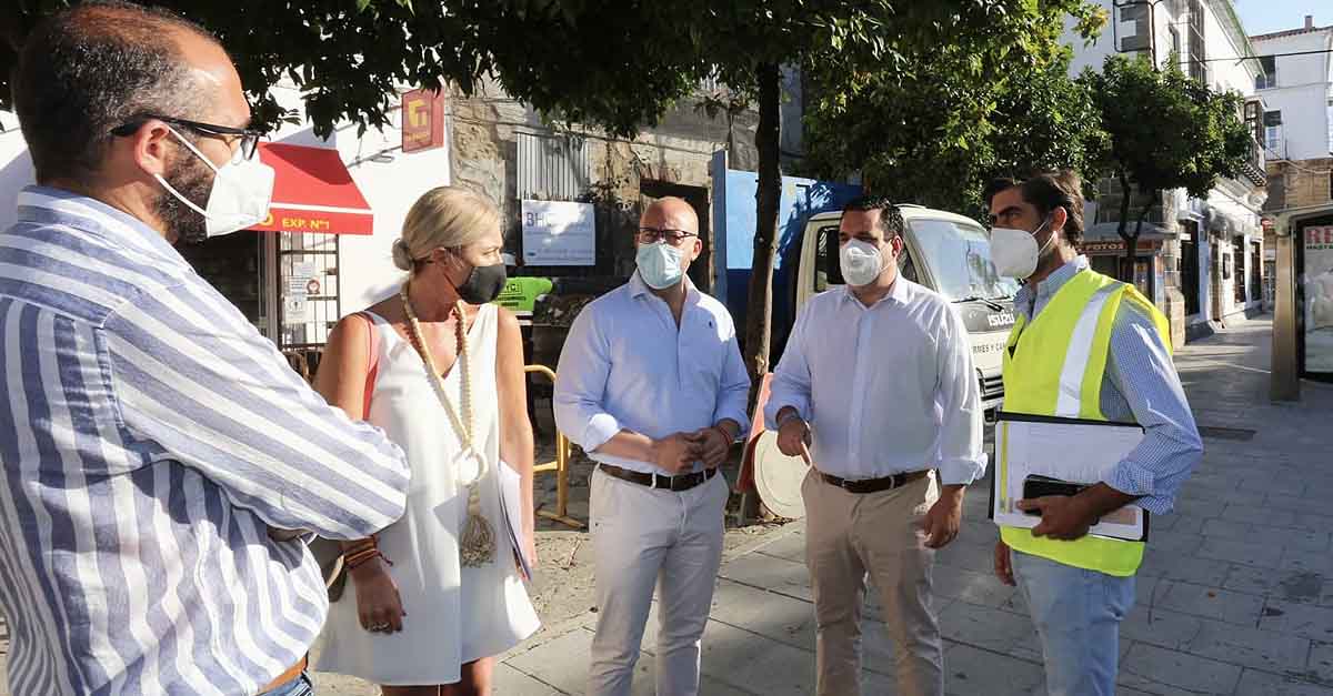 Mantenimiento Urbano inicia reparaciones de urgencia en los cuatro distritos de El Puerto