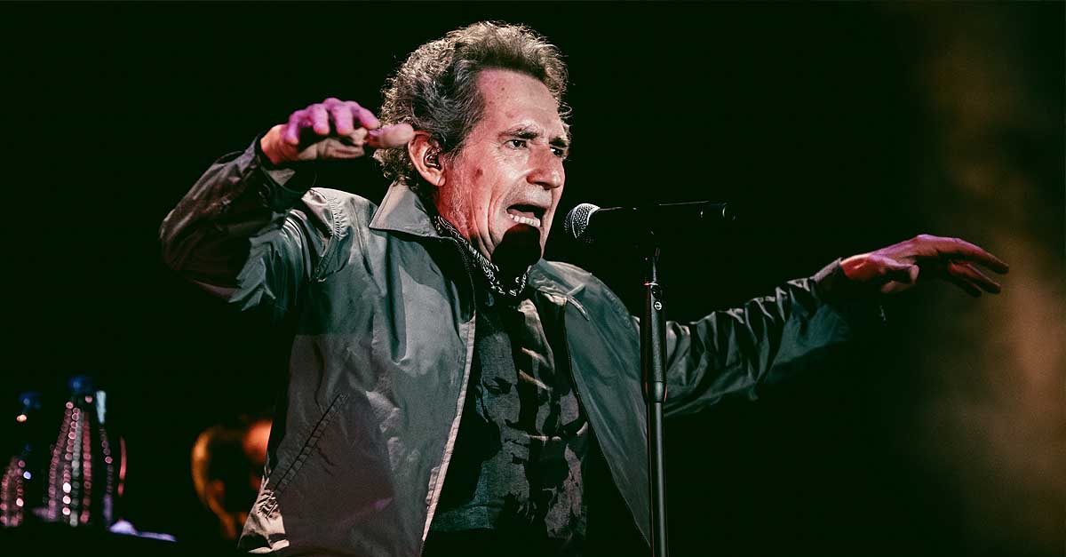 Una leyenda a todo pulmón: Rockeando con Miguel Ríos al otro lado del río