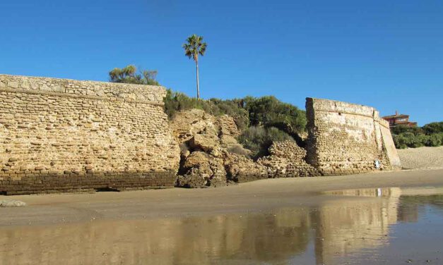 Al abrigo de La Muralla