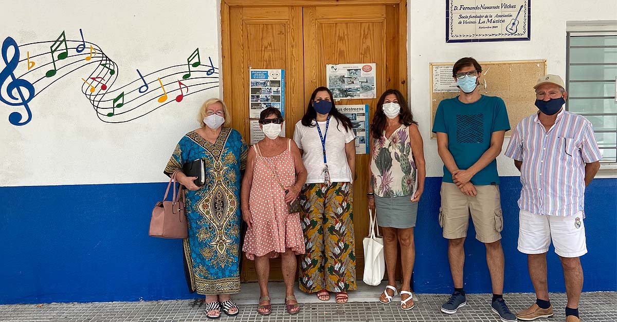 IU asegura que "Beardo pretende acabar con el movimiento asociativo vecinal"