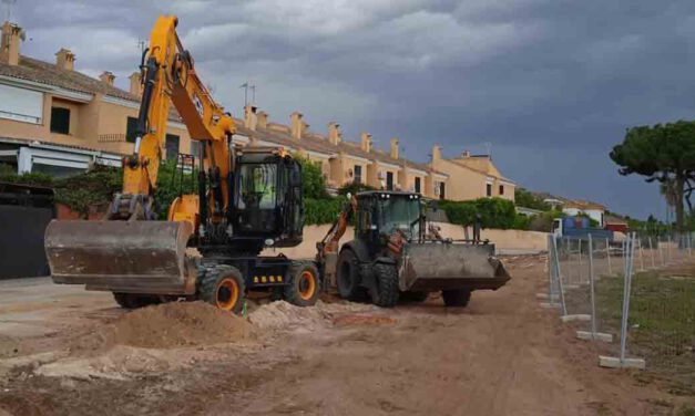 El Ayuntamiento inicia las obras de acceso a Cuatro Pinos