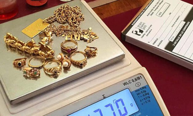 Detenido en El Puerto el presunto autor de múltiples estafas en inversión de oro