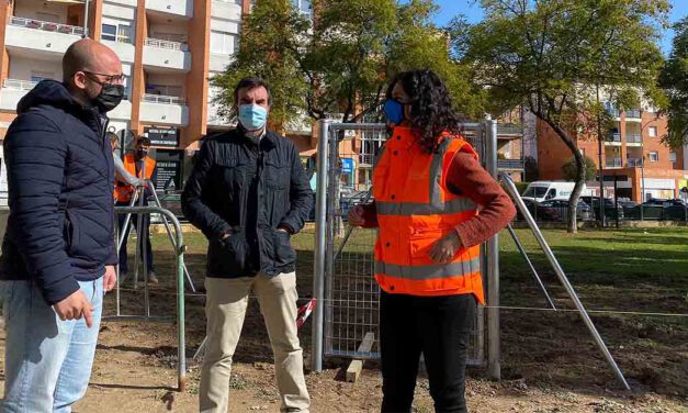Comienzan las obras para crear un nuevo espacio canino en el Parque del Vino Fino