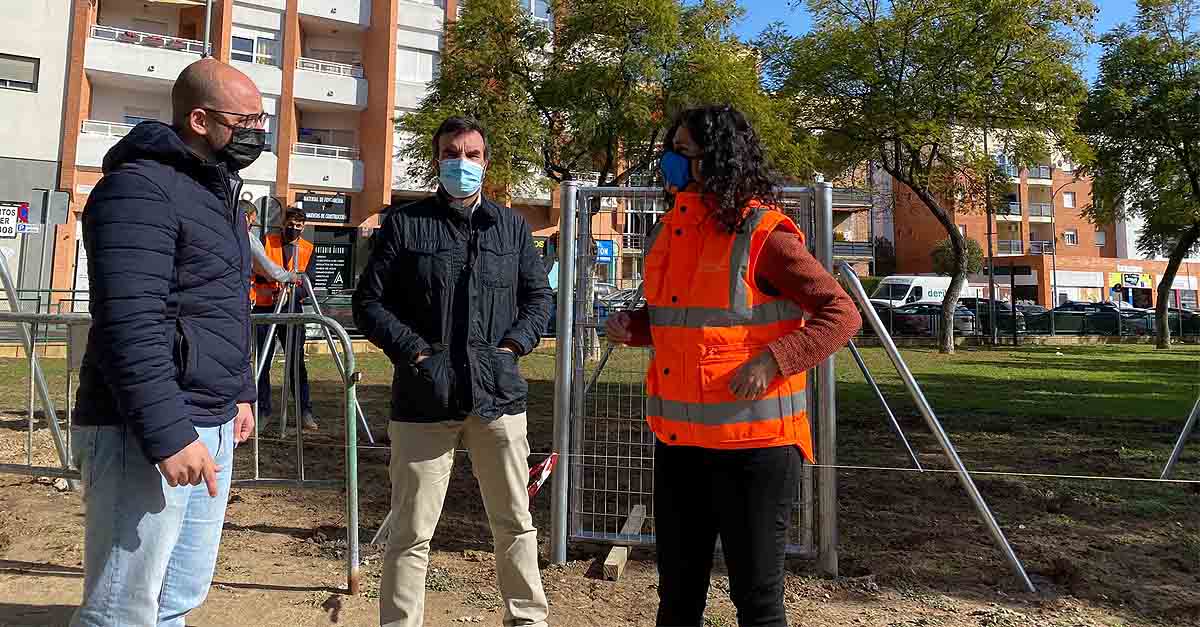 Comienzan las obras para crear un nuevo espacio canino en el Parque del Vino Fino
