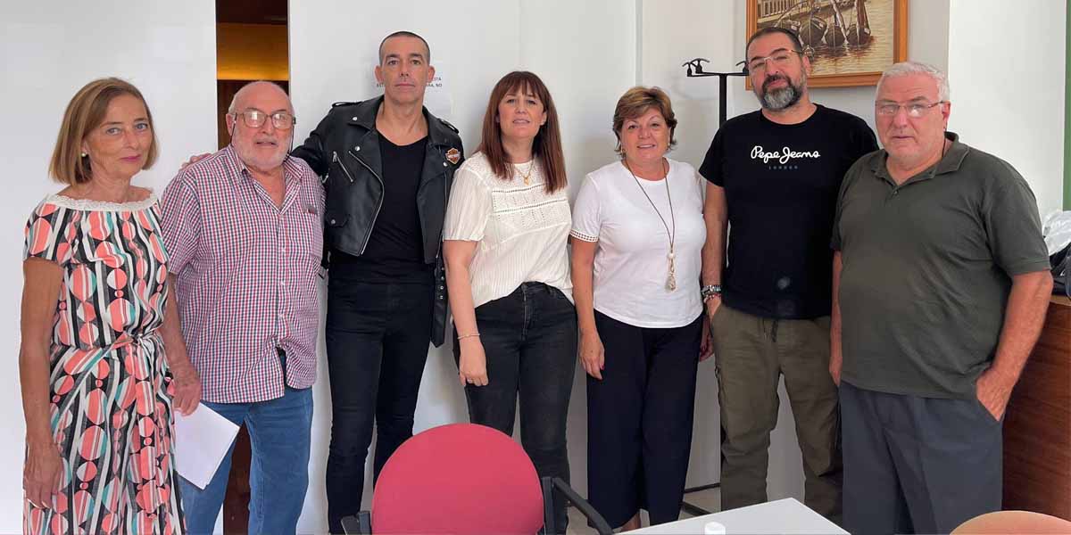 Los carteles de la Fiesta de los Patios y de la ruta de la tapa se presentarán en Fitur