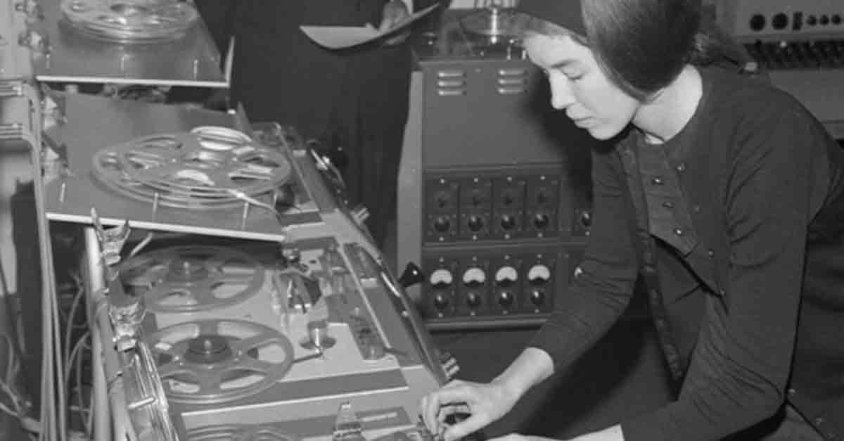 Cultura reivindica el papel de las mujeres en la música electrónica con el documental 'Sisters with Transistors'
