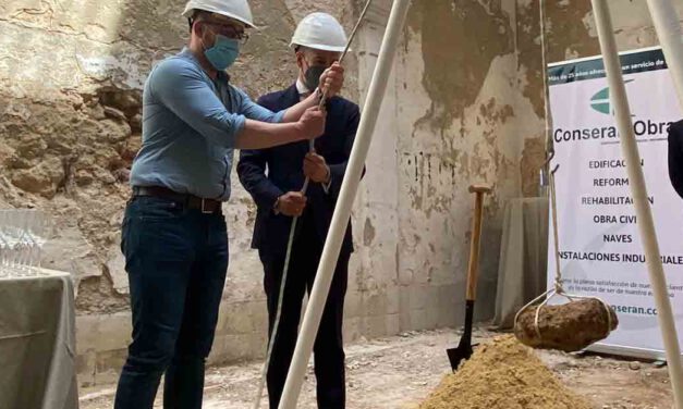 Colocada la primera piedra para rehabilitar un palacete de 1862 en El Puerto como promoción de nuevas viviendas