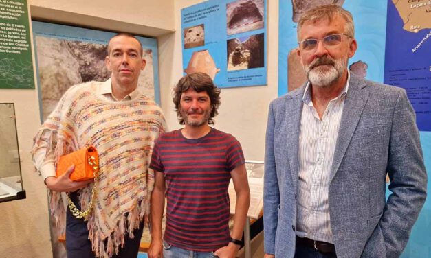 Un enterramiento calcolítico, procedente del yacimiento de La Viña, nueva Pieza del Mes