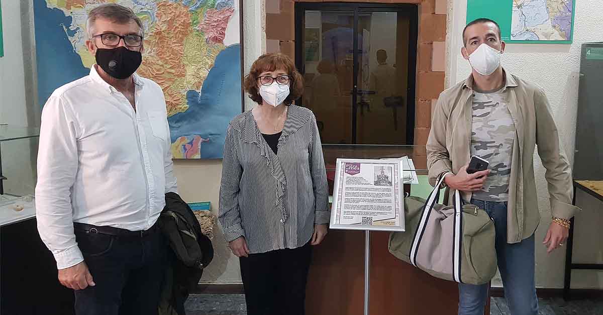 Nueva pieza del mes, un grabado del túmulo funerario erigido en la Prioral a la muerte de Felipe V