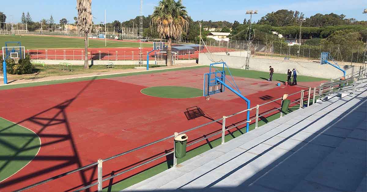 El PSOE vuelve a denuncia la falta de personal en las instalaciones deportivas