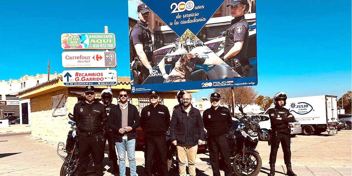 El Puerto agradece a la Policía Nacional su servicio a la ciudadanía, visibilizando su 200 aniversario