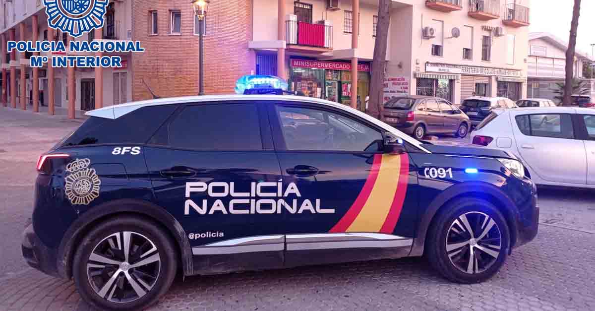 Detenida una pareja en El Puerto como presuntos autores de un robo con violencia en un supermercado