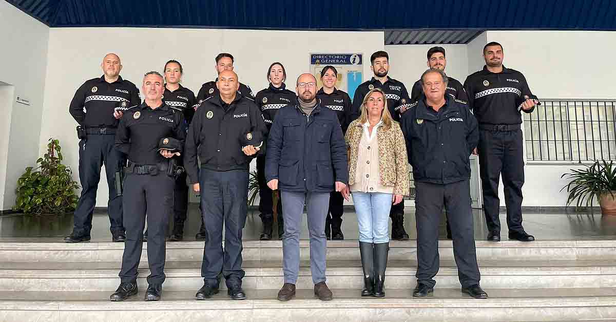 8 futuros policías locales realizan su formación práctica en la Jefatura de El Puerto