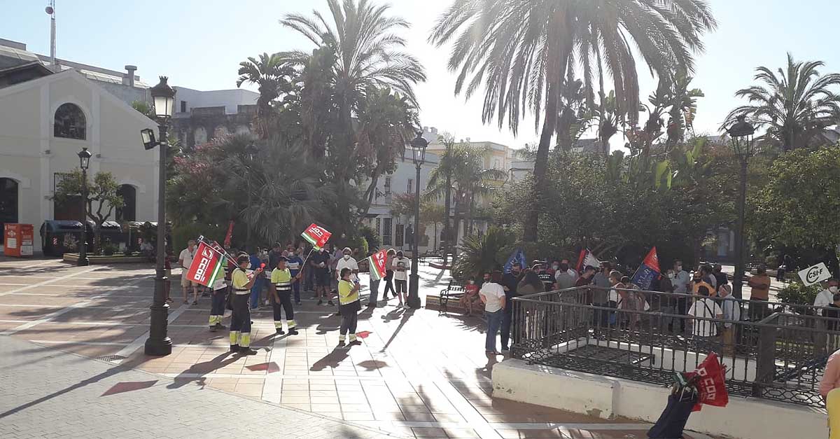 Los trabajadores municipales recuerdan al Ayuntamiento la subida salarial pendiente