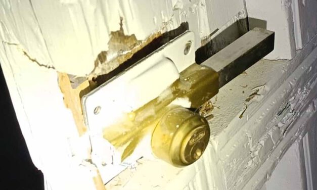 La Policía Local de El Puerto evita la ocupación de una vivienda del centro