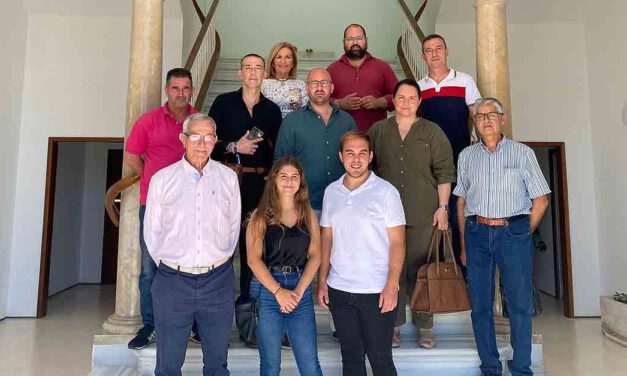 Isaías García Vega será el cartelista oficial de la Virgen del Carmen