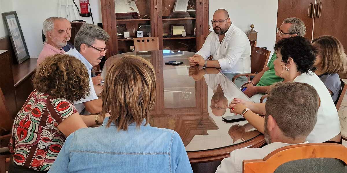 El Gobierno se compromete a trabajar en el proceso de promoción de auxiliares administrativos a administrativos