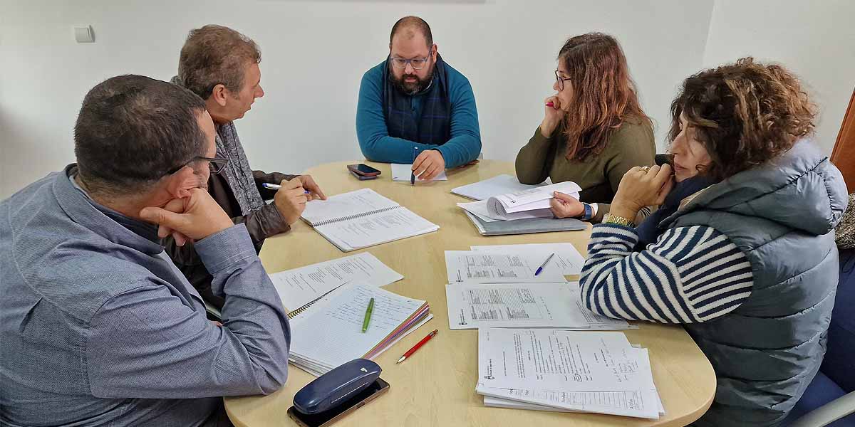 Bello se reúne con CCOO en el marco de los encuentros con representantes de los sindicatos