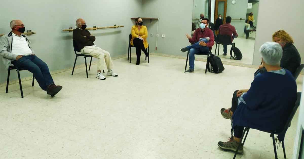 Unión Portuense se reúne con la asociación de vecinos de Valdelagrana para conocer sus demandas