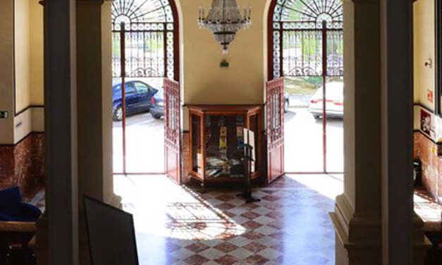 Una nueva trabajadora social pasa a formar parte del Servicio de Educación para combatir el absentismo escolar en El Puerto